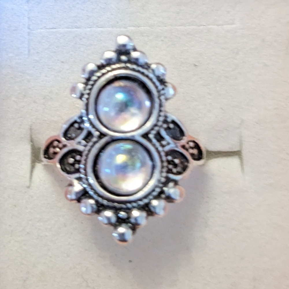 Vintage Geometric Round Simulated Opal Gemstone Ring, T1B8E